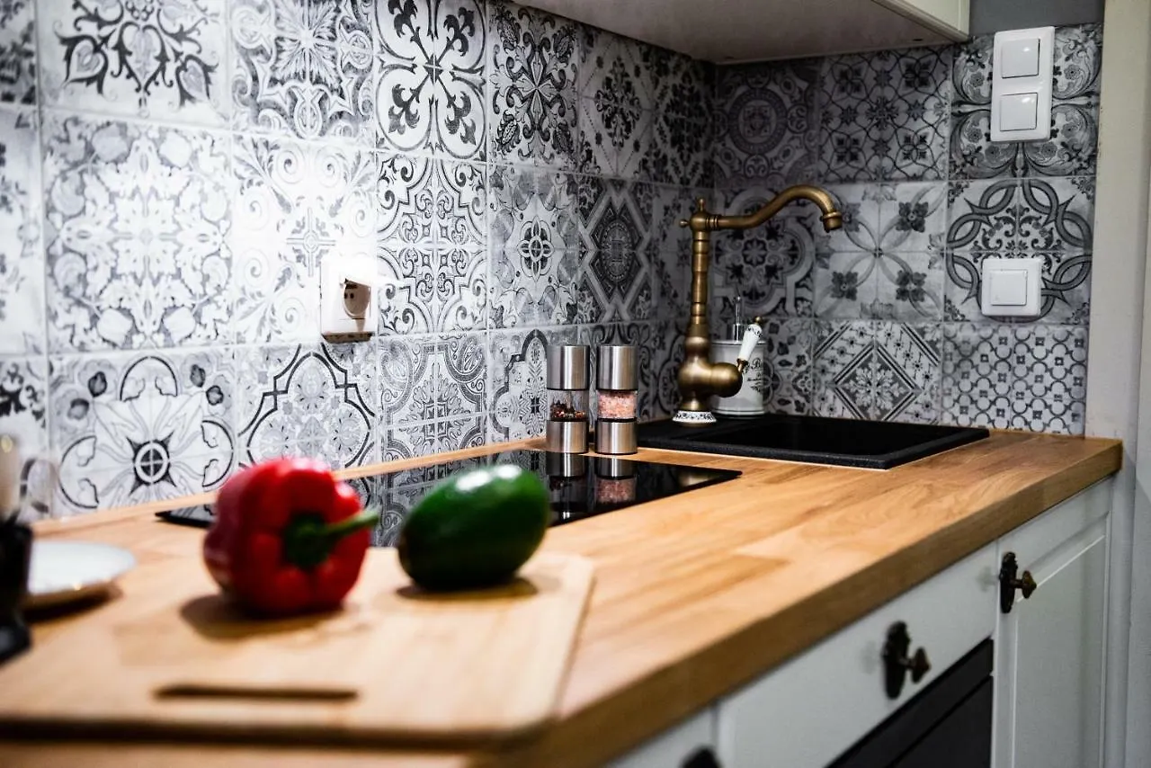 Apartment Hoza 50 With A Balcony In Close Center Warszawa