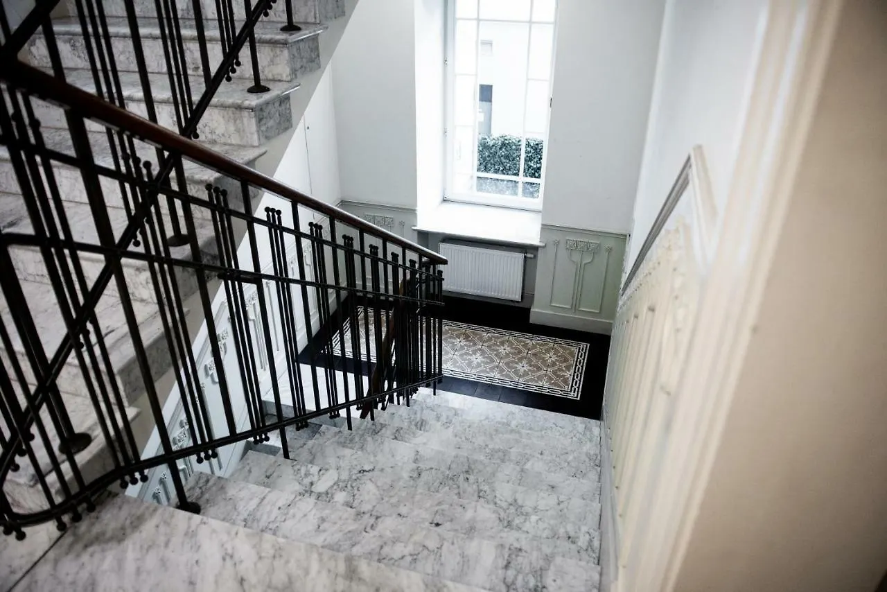Apartment Hoza 50 With A Balcony In Close Center Warszawa