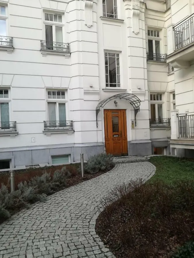 Apartment Hoza 50 With A Balcony In Close Center Warszawa